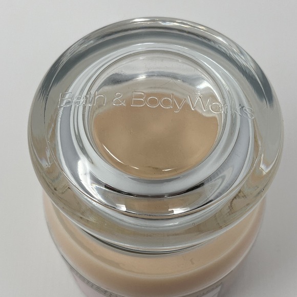 Bath & Body Works Sweet Pea Candle Signature Collection Single Wick 14.5oz Unlit - Picture 4 of 10